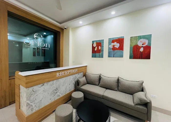 Orion Hotel *